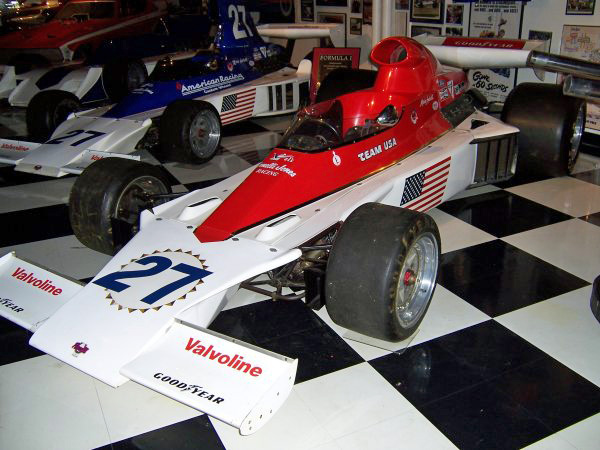 F1 red car